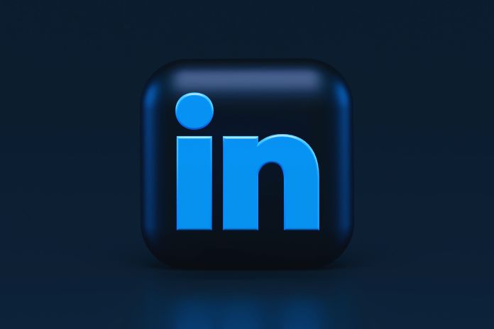 Create A Personalized LinkedIn Profile